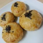 Flaky Mooncake