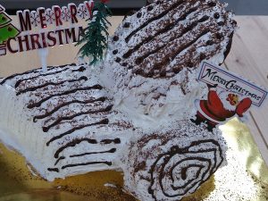 White Christmas Log Cake