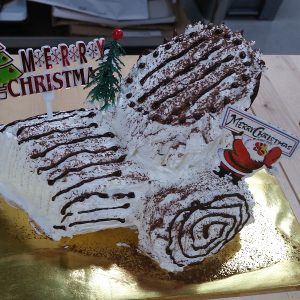 White Christmas Log Cake